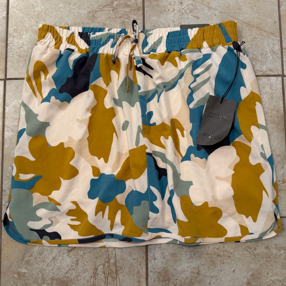 Royalty For Me Skort Athletic Camo Blue Green Tan Size L NWT